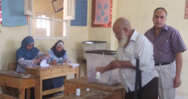 لجنة كبار السن بروض الفرج تتسبب فى ارتباك بين الناخبين