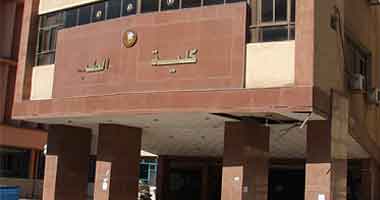 إخلاء سبيل عضو هيئة تدريس طب المنصورة المتهم بالرشوة بكفالة 5 آلاف