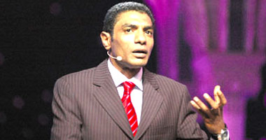 أمسية شعرية لـ"أحمد بخيت" فى صالون "ميس الأدبى"