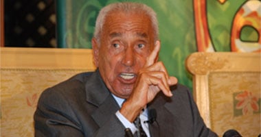 محمد حسنين هيكل.. الأستاذ!