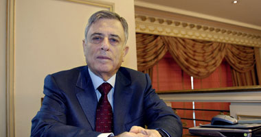  خدام: الرئيس السورى يعتقد أن الشعب يدين له بالولاء  