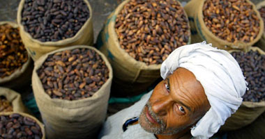ارتفاع أسعار "البلح" تعكر رمضان على الصائمين