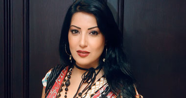 سمية الخشاب تعتذر عن غناء تتر مسلسلها "حدف بحر"