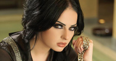 ديانا كرزون تشارك فى حملة ساعد بنك الدم