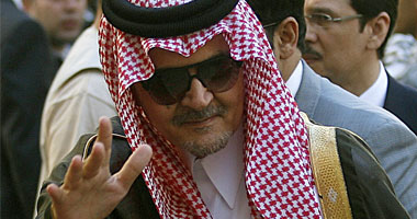 الفيصل يجرى مشاورات مع وفد من المجلس الوطنى السورى 