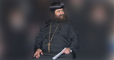 الأنبا يؤانس فى أمريكا تمهيداً لزيارة الرئيس