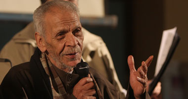 هل كان سبب نجاح أول ديوان لـ أحمد فؤاد نجم هى سهير القلماوى؟